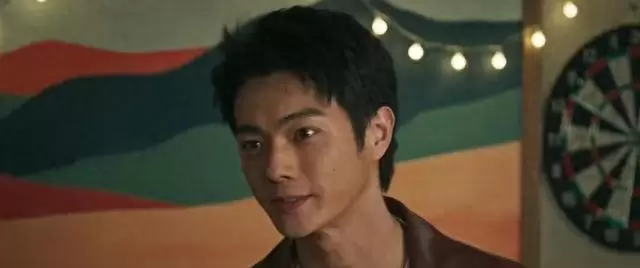 丁勇岱许凯《方圆八百米》同框演技对比引观众热议 _ 情报图