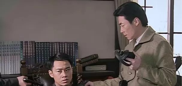 《潜伏》廖三民四集牺牲真相：灭虫行动暴露前的主动赴死 _ 现场图