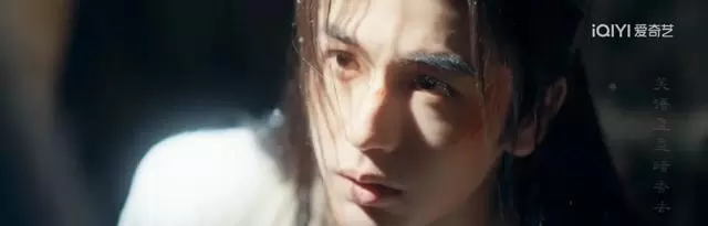 张凌赫田曦薇主演《逐玉》开播，杀猪女与武安侯假婚真战 _ 现场图