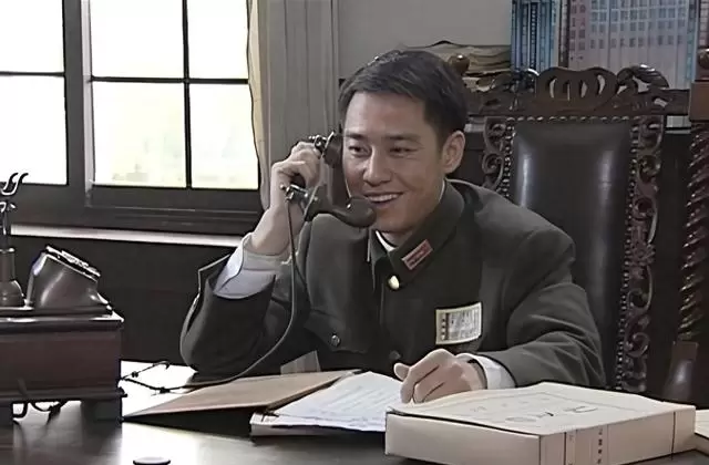 《潜伏》廖三民四集牺牲真相：灭虫行动暴露前的主动赴死 _ 情报图