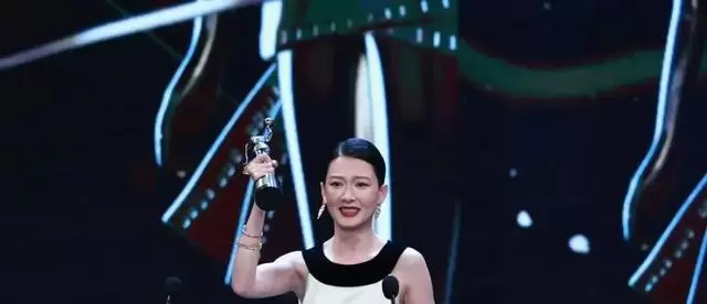 梁家辉第五次获金像奖影帝，廖子妤首封影后 _ 现场图