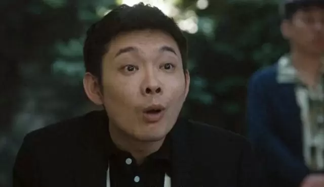 《低智商犯罪》开局评价走低，播出反馈出现分化 _ 情报图